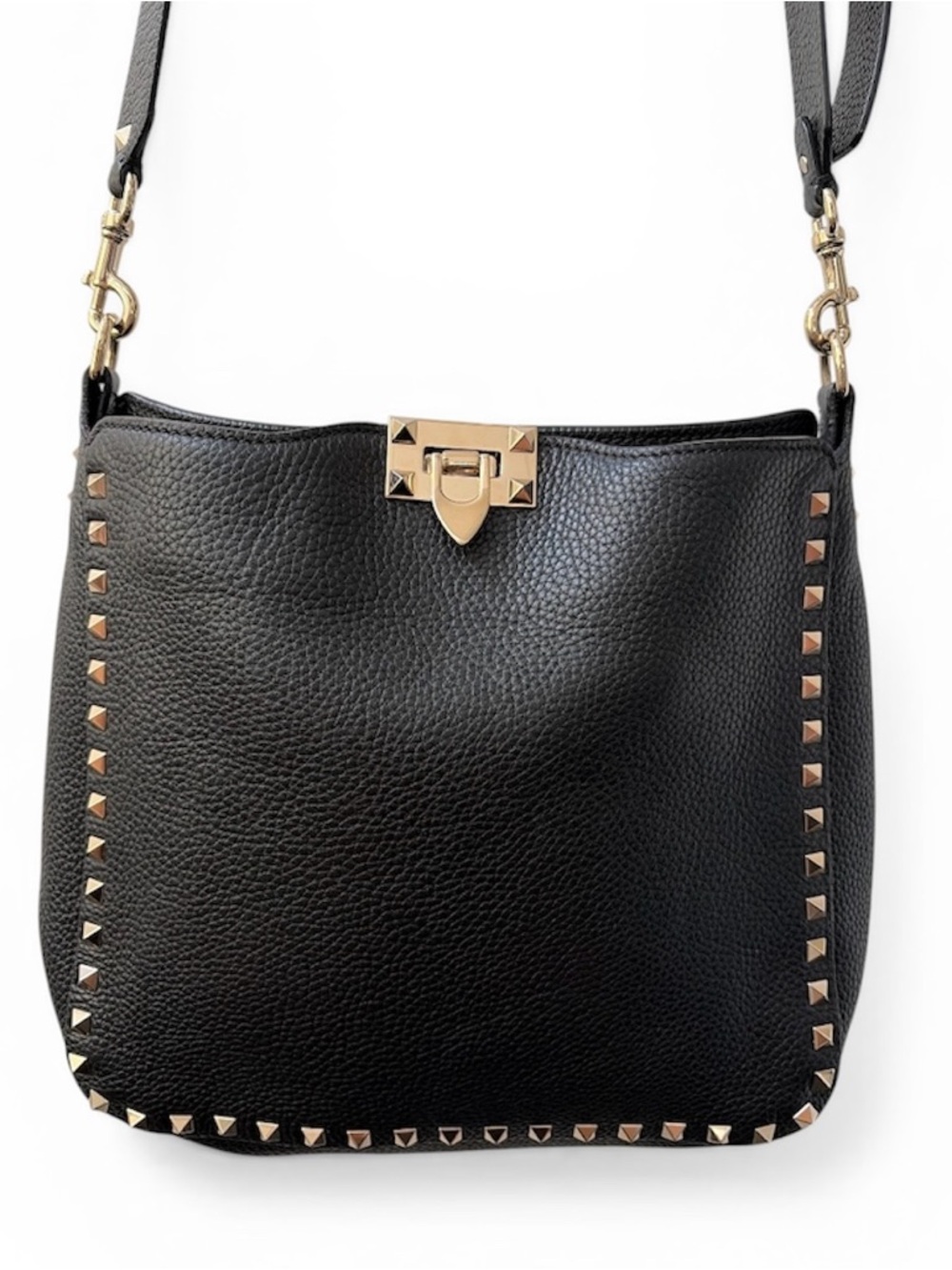 VALENTINO GARAVANI Medium Pebble Leather Rockstud Messenger Bag